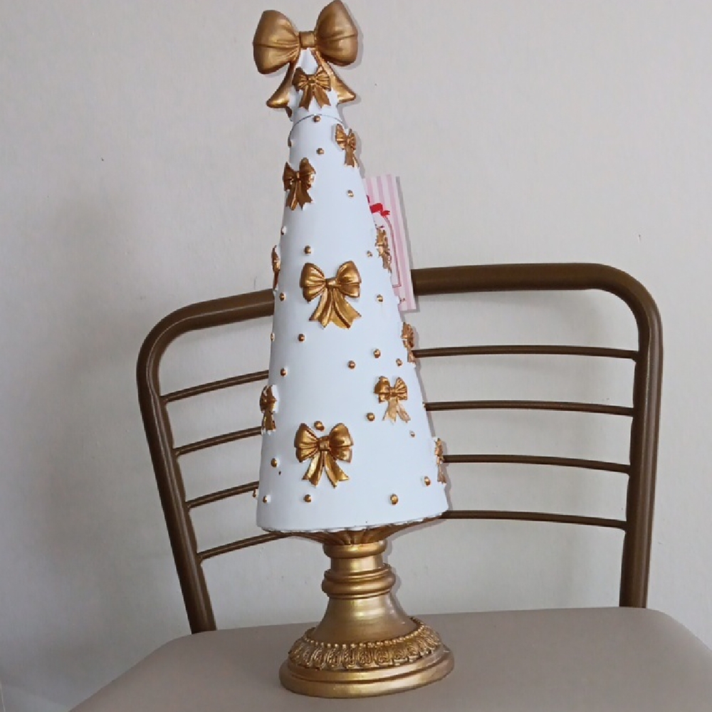Viral White And Gold Bow Tree